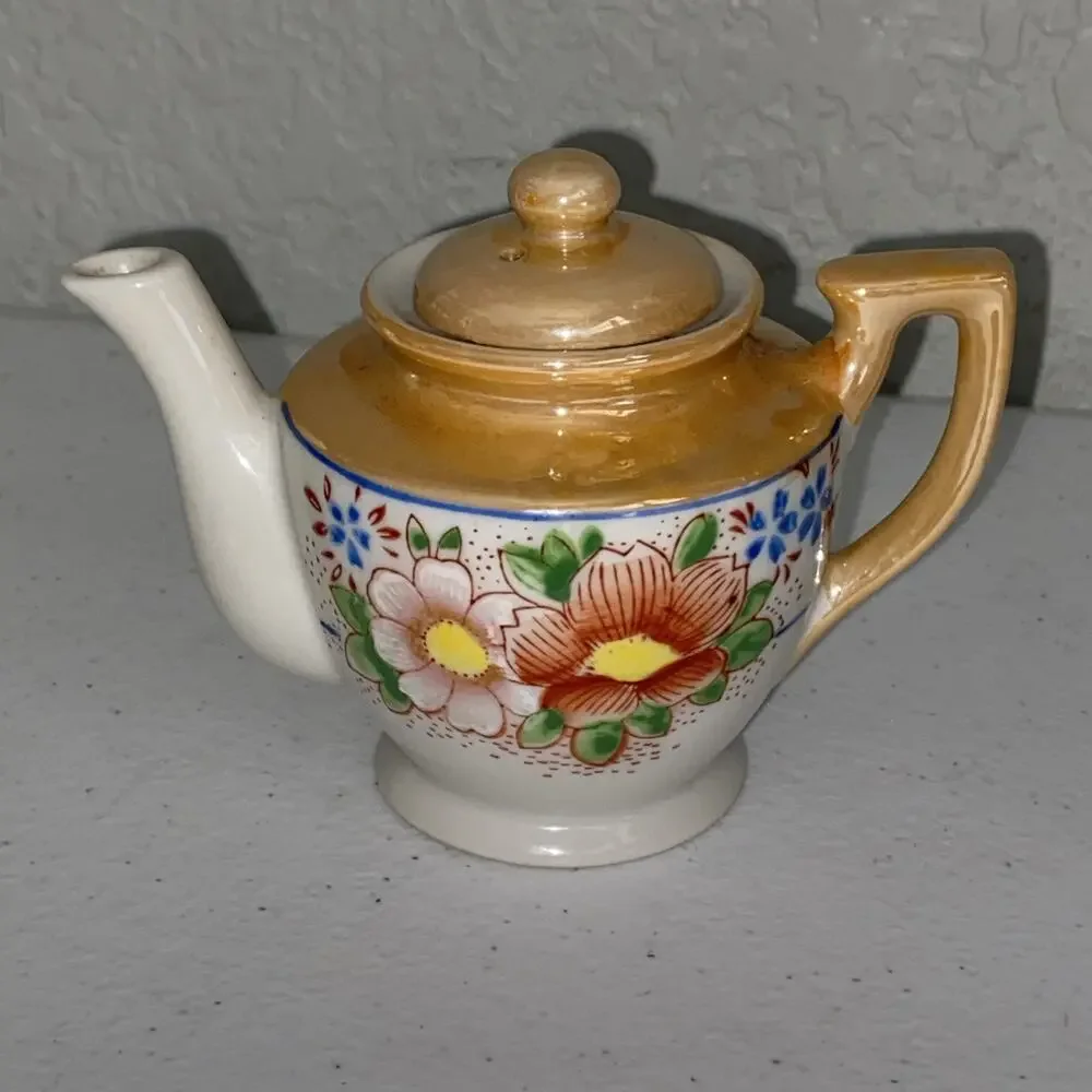 VTG Miniature Tea Set Made In‎ Occupied Japan 3” Teapot Creamer Sugar 2 Teacups